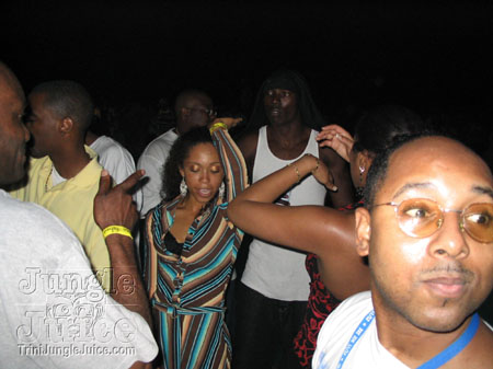 taboo+dc2004-040