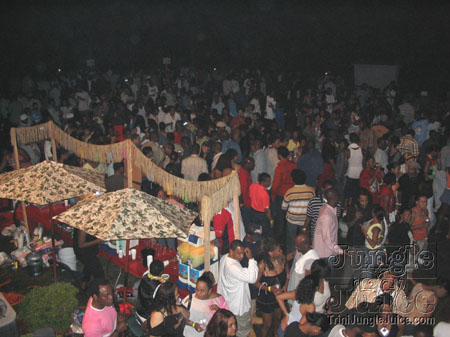 taboo+dc2004-081