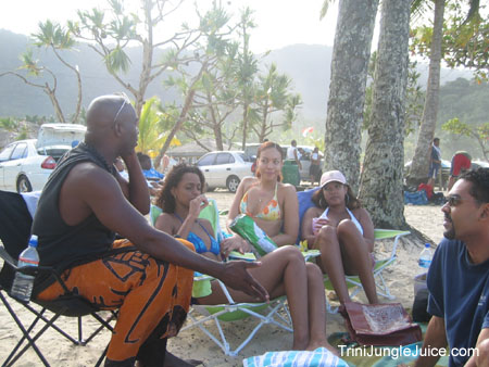 trinijan04beach-21