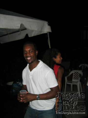 trinixmas04-12