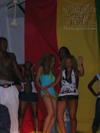 3some_june05-21