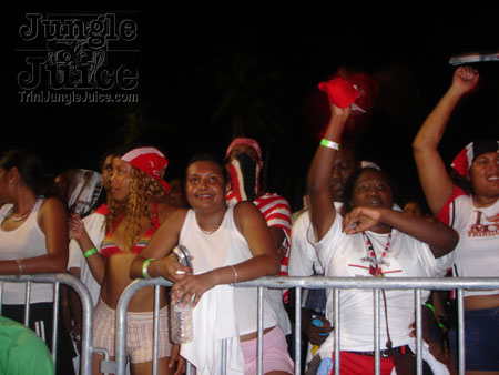 dbeach_bash-08