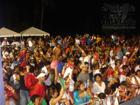 dbeach_bash-23