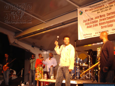 dbeach_bash-24