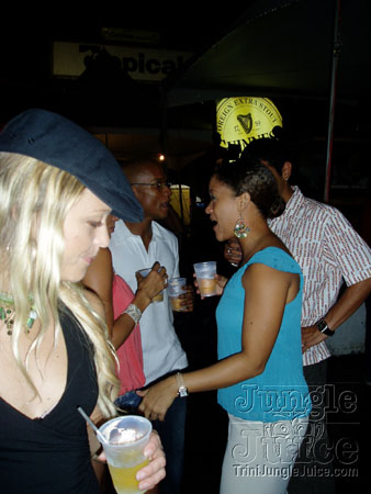 caution_2005-27