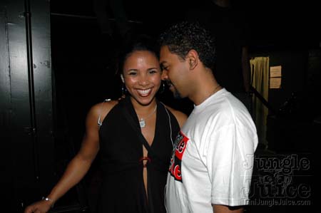 2005_dc_glow-02