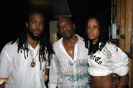 2005_dc_glow-44