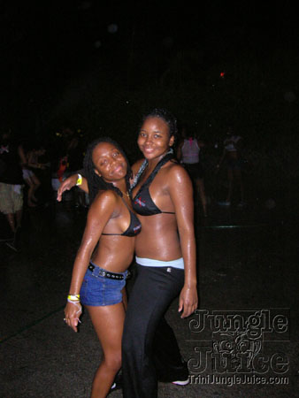 genx_wetfete-05