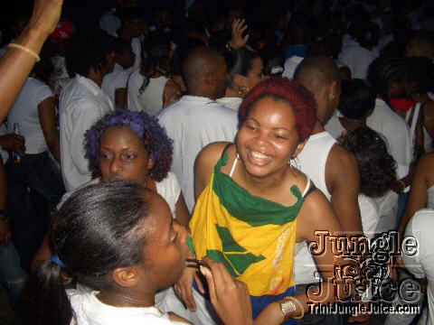 glow_london_2005-21
