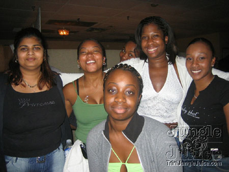 ladies_first-25