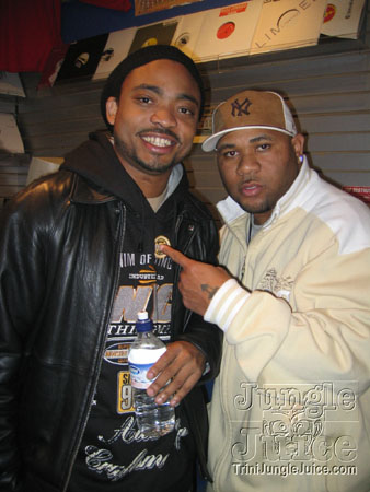machel_signing-12
