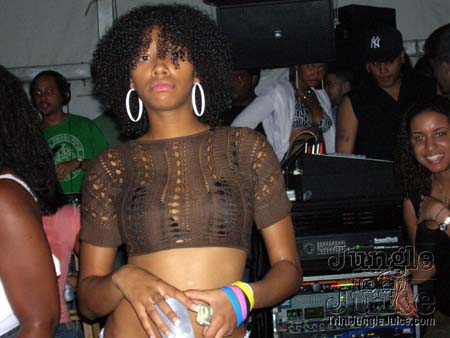 naked_mia-15