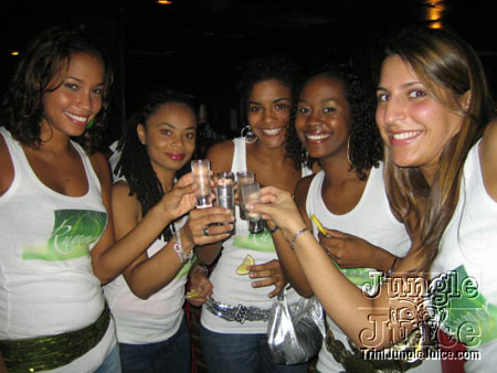 rumors_dc-03