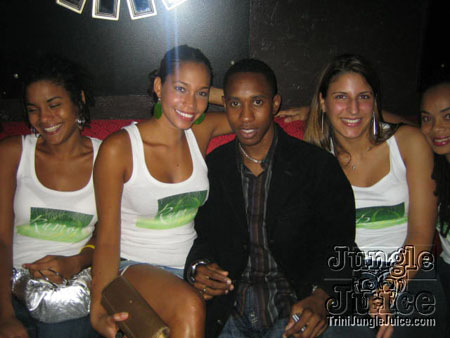 rumors_dc-15