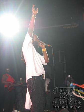 showdown2k5-006