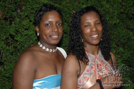 socaweb_poolside-19