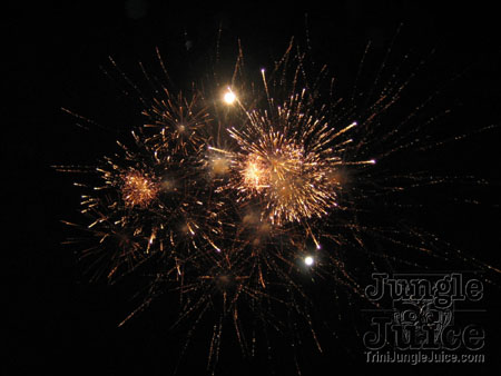 trini_revellers_2k6_launch-082