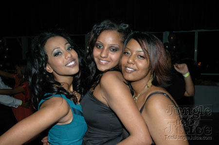 xclusv_nye_2005-49