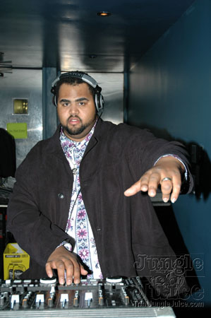 xclusv_nye_2005-59