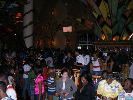 3some_nov06-11