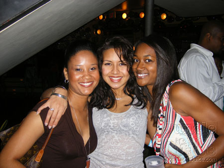 3some_nov06-20
