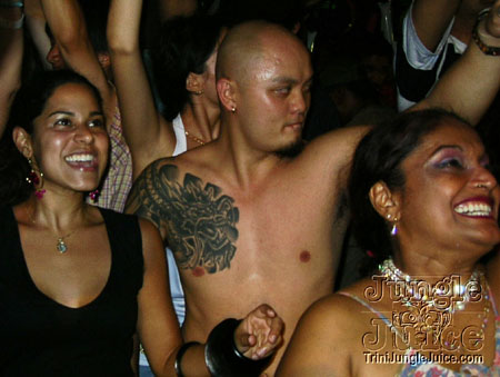 amnesia_2006-067
