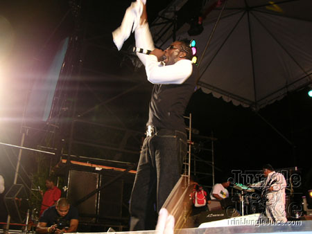 amnesia_2006-070