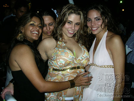 amnesia_2006-124