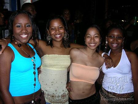 amnesia_2006-185