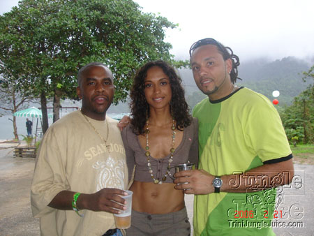 awol_2006-16