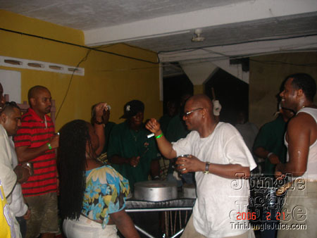 awol_2006-54