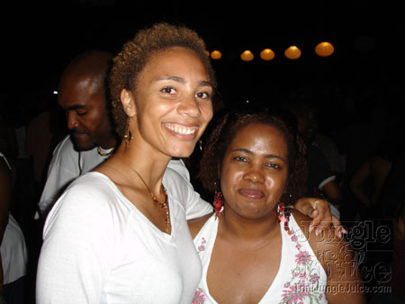 beach_house_carnival_2006-216