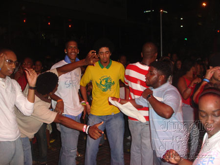 1-naked_aug06-07