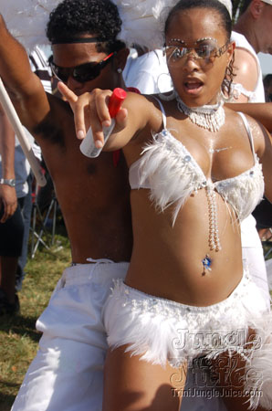 broward_carnival_2006_pt1-059
