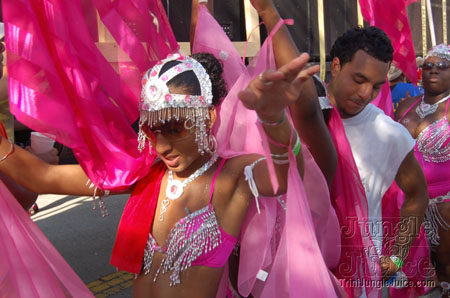 broward_carnival_2006_pt1-099