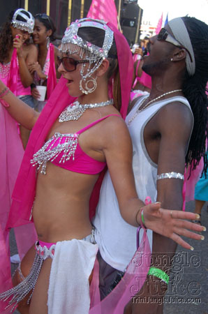broward_carnival_2006_pt1-107
