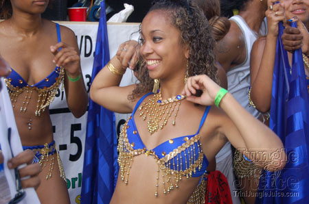 broward_carnival_2006_pt1-114