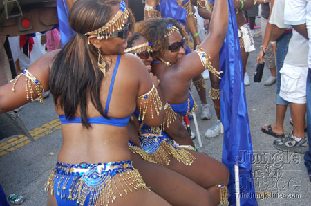 broward_carnival_2006_pt1-120