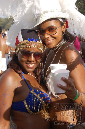 broward_carnival_2006_pt1-130