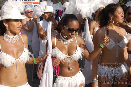 broward_carnival_2006_pt1-133