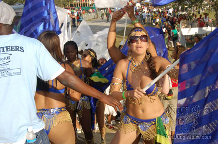 broward_carnival_2006_pt1-155