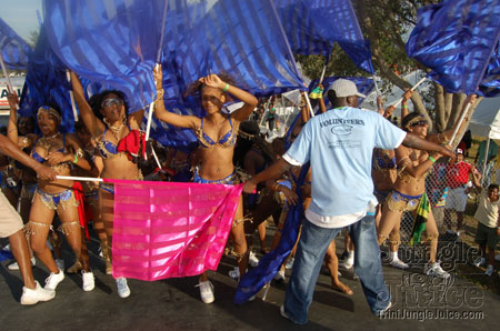 broward_carnival_2006_pt1-157