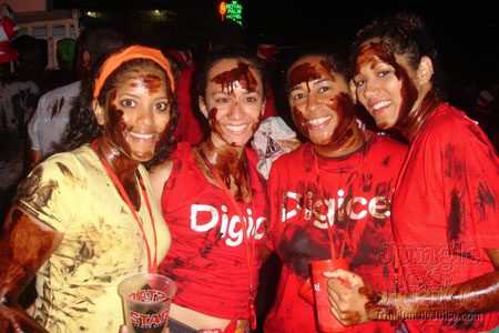 coco_devils_2006-03