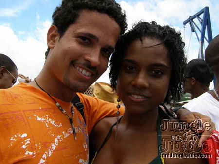 2-booze_cruise_2006-09