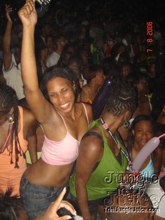 firefete4-094