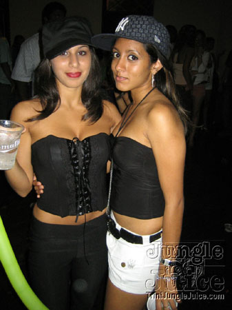 karma_sutra_2006-38