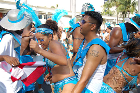 miami_carnival_2006_pt1-107