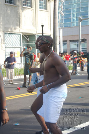 miami_carnival_2006_pt1-139