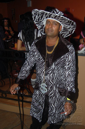 rum_jungle_halloween_2006-057