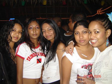 soca_or_die_4-04